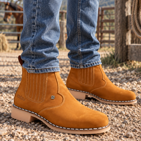 Kit Bota Arizona Masculina Ortopédica de Couro Legítimo + BRINDES: Chapéu, Cinto e Capinha