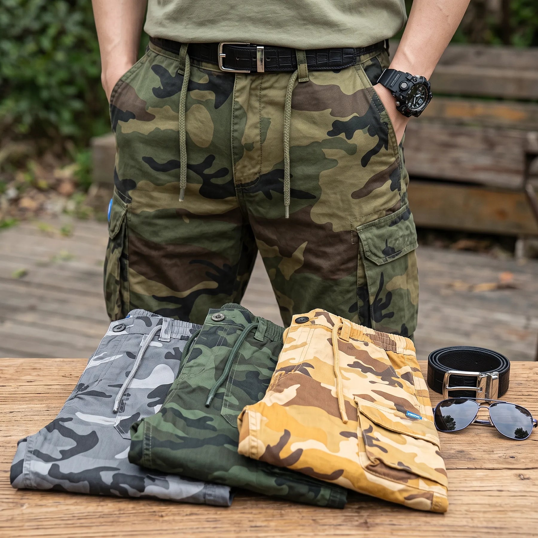 [Leve 4, Pague Só 2] Bermuda Torven Masculina Cargo Camuflada em Tecido Ripstop Resistente, Elastano e Spandex com Aviamentos Rígidos com Bolsos Utilitários + BRINDES